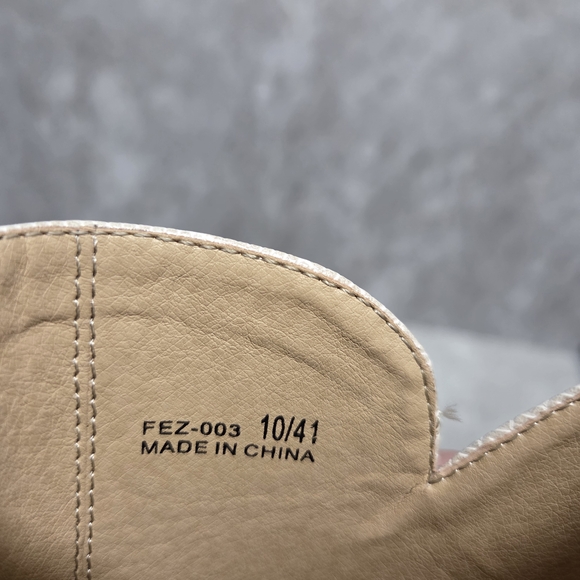 CL by Laundry Women's Mules Flats Slip On Cream Ivory Size 10 - Picture 7 of 7